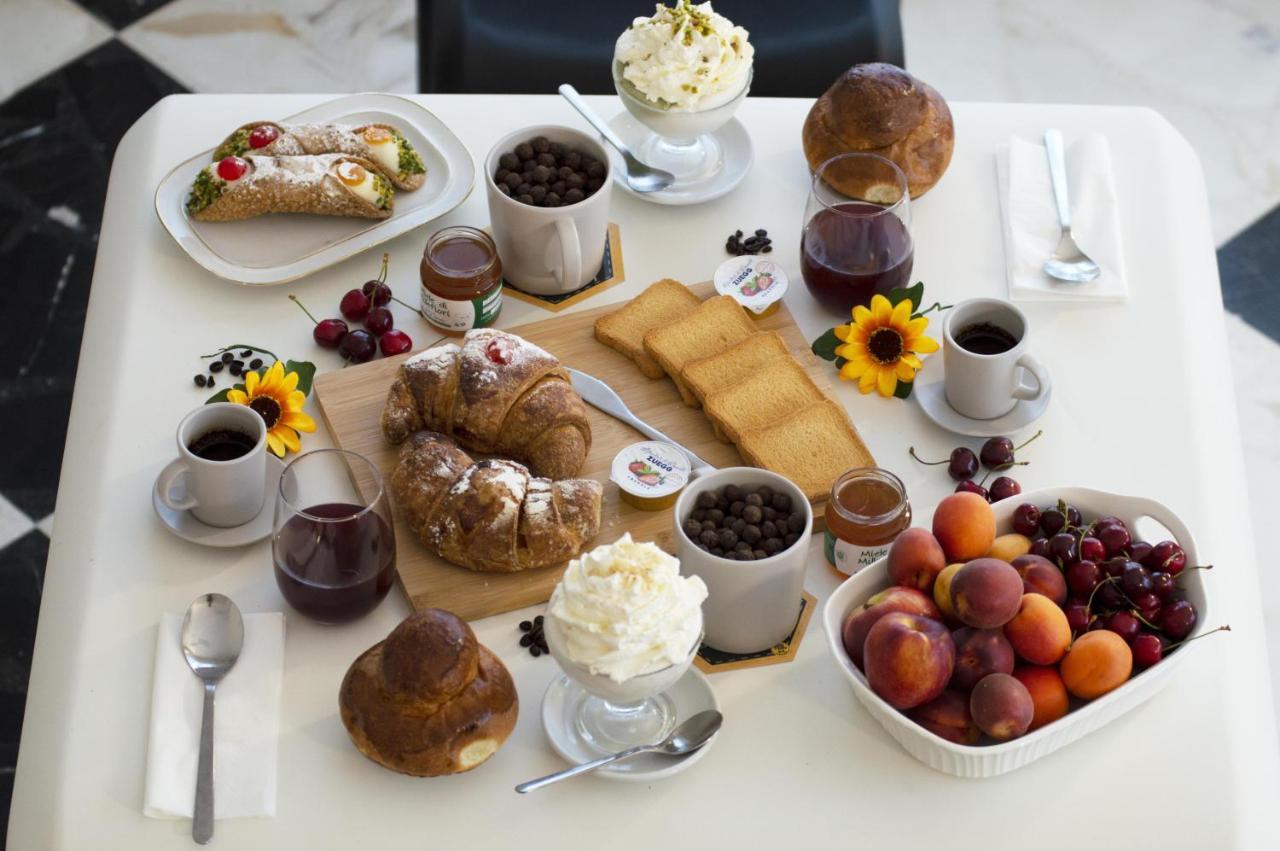 Bee Happy - Bed And Breakfast Цафферана-Этнея Экстерьер фото