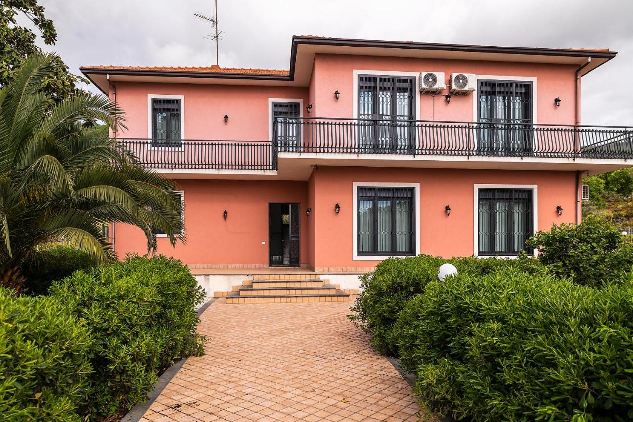 Bee Happy - Bed And Breakfast Цафферана-Этнея Экстерьер фото